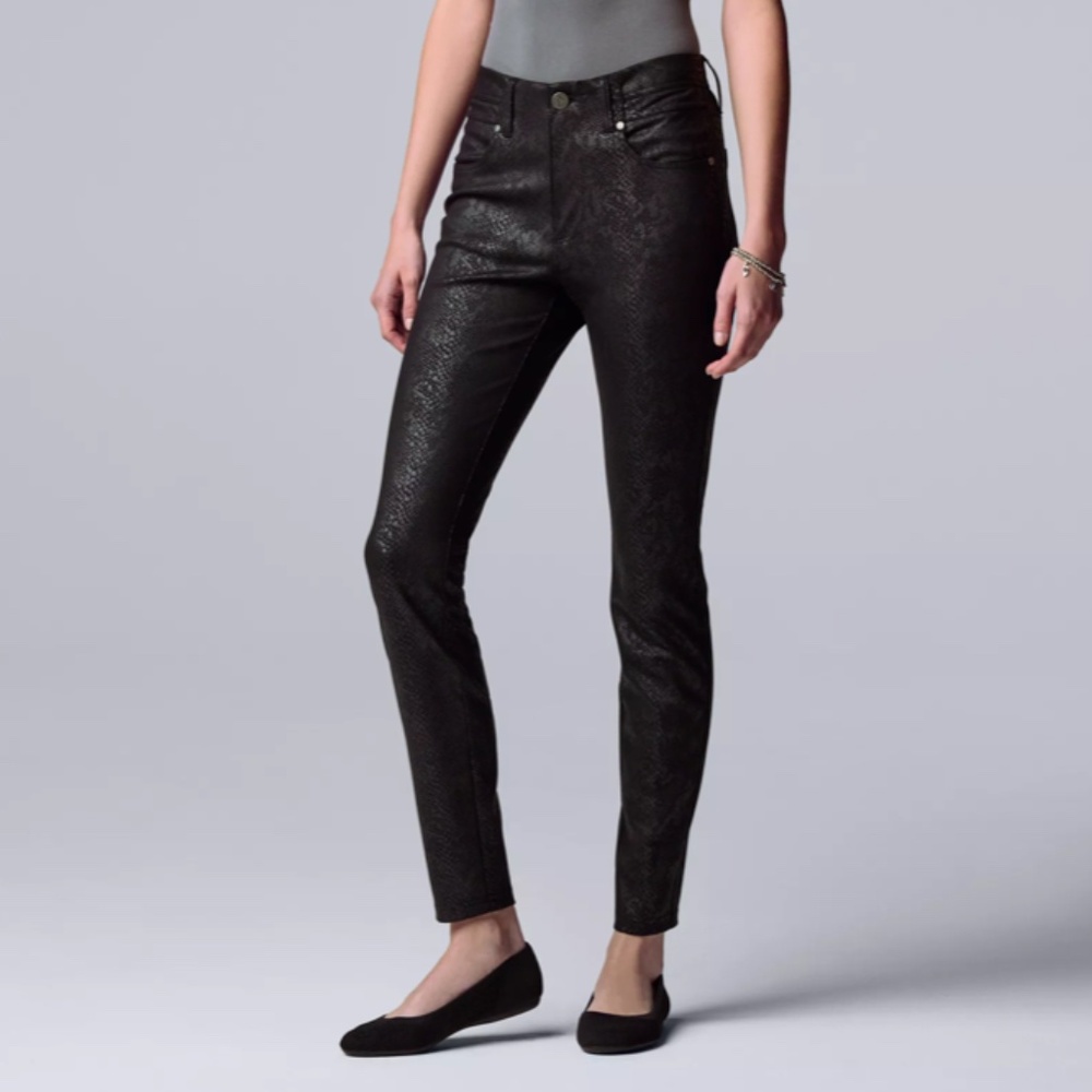 🆕 Vera Wang High-Rise Pants